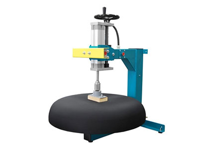 спецыяльнае абсталяванне для вырабу мэблі і адзення